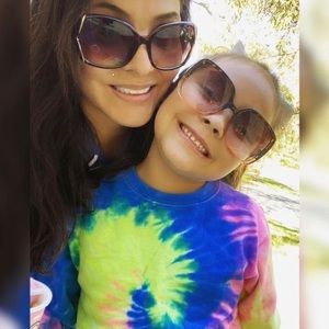 Meet your Posher, Niki